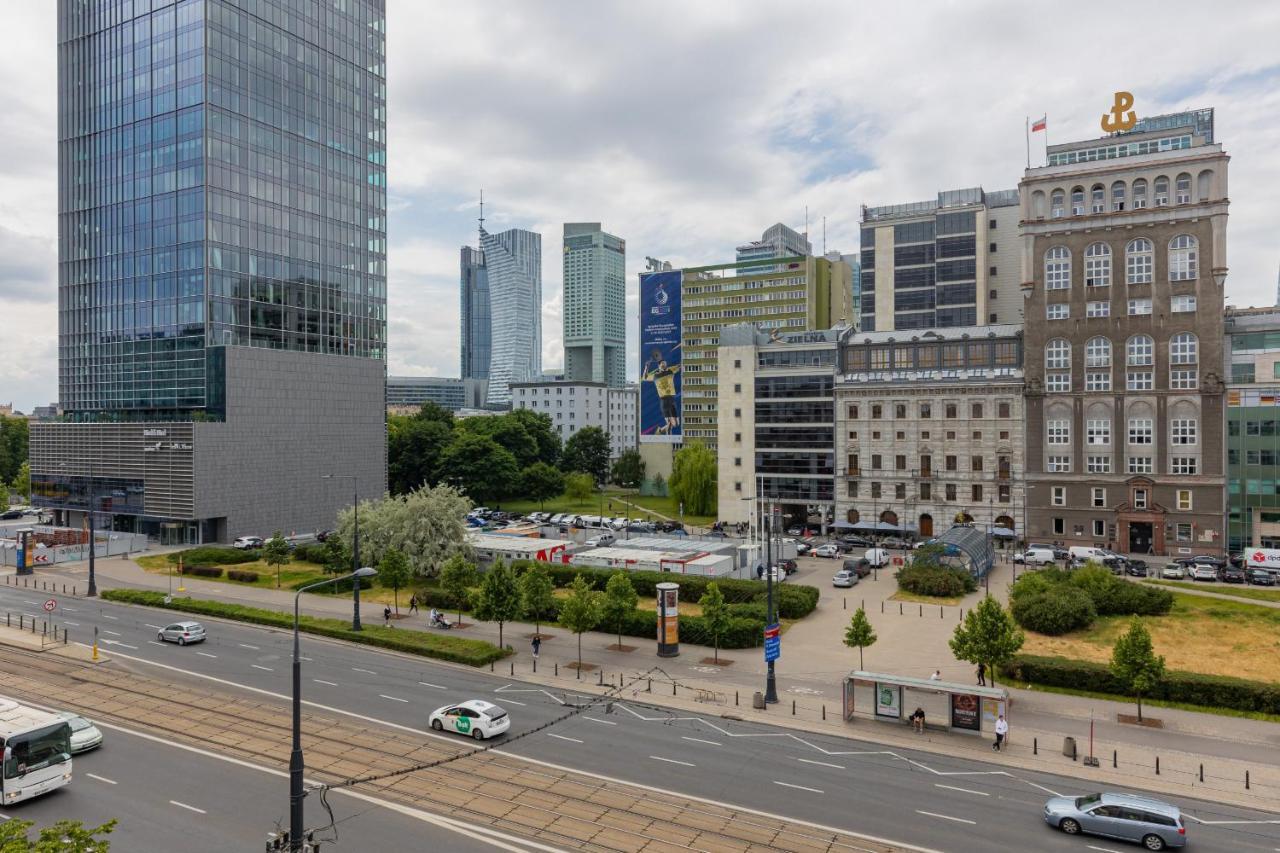 Trendy Apartment Marszalkowska With City View Near Ogrod Saski By Noclegi Renters Varşova Dış mekan fotoğraf