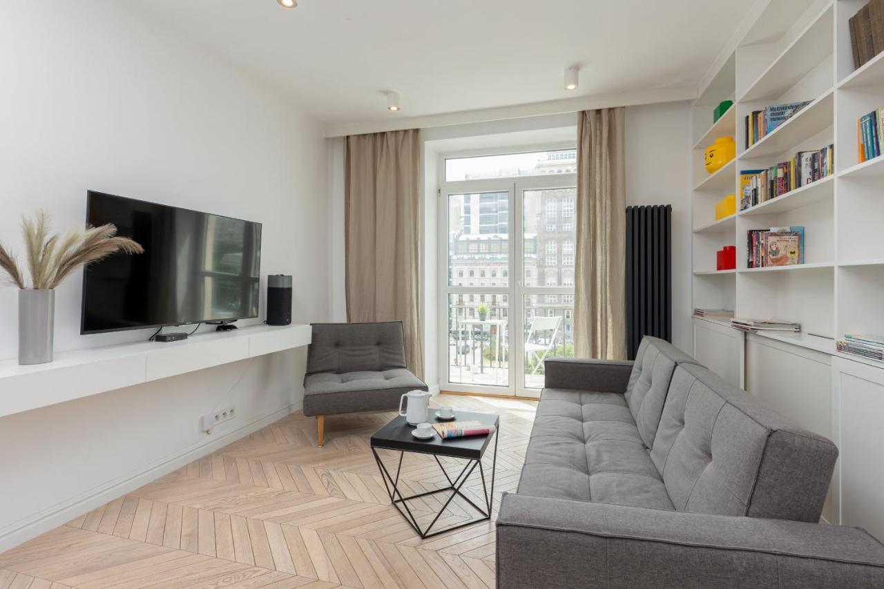 Trendy Apartment Marszalkowska With City View Near Ogrod Saski By Noclegi Renters Varşova Dış mekan fotoğraf